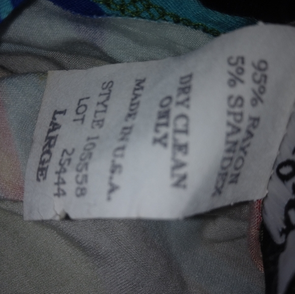 Caribou NY L Aloha Blue Green Stretch Crop Top - Picture 3 of 7